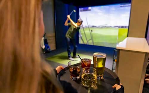 Arena Sports Indoor Golf - Issaquah, Washington