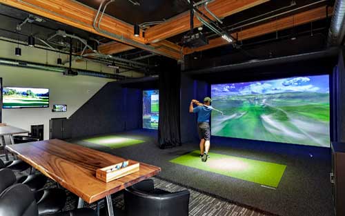 Trailhead golf course Indoor simulator